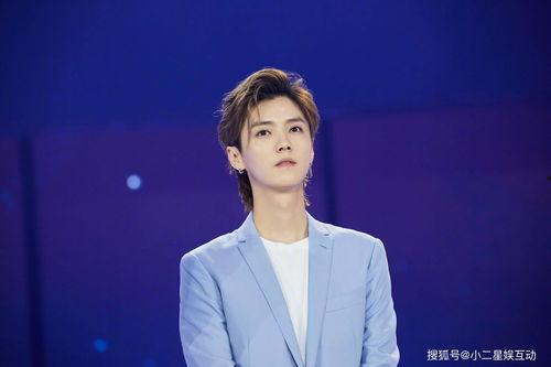 独家爆料 =明星明星宣布新作,明星明星重磅新作即将来袭！